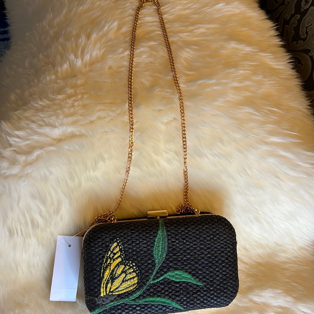 New Ann Taylor Ladies Shoulder Bag. For any occasions.